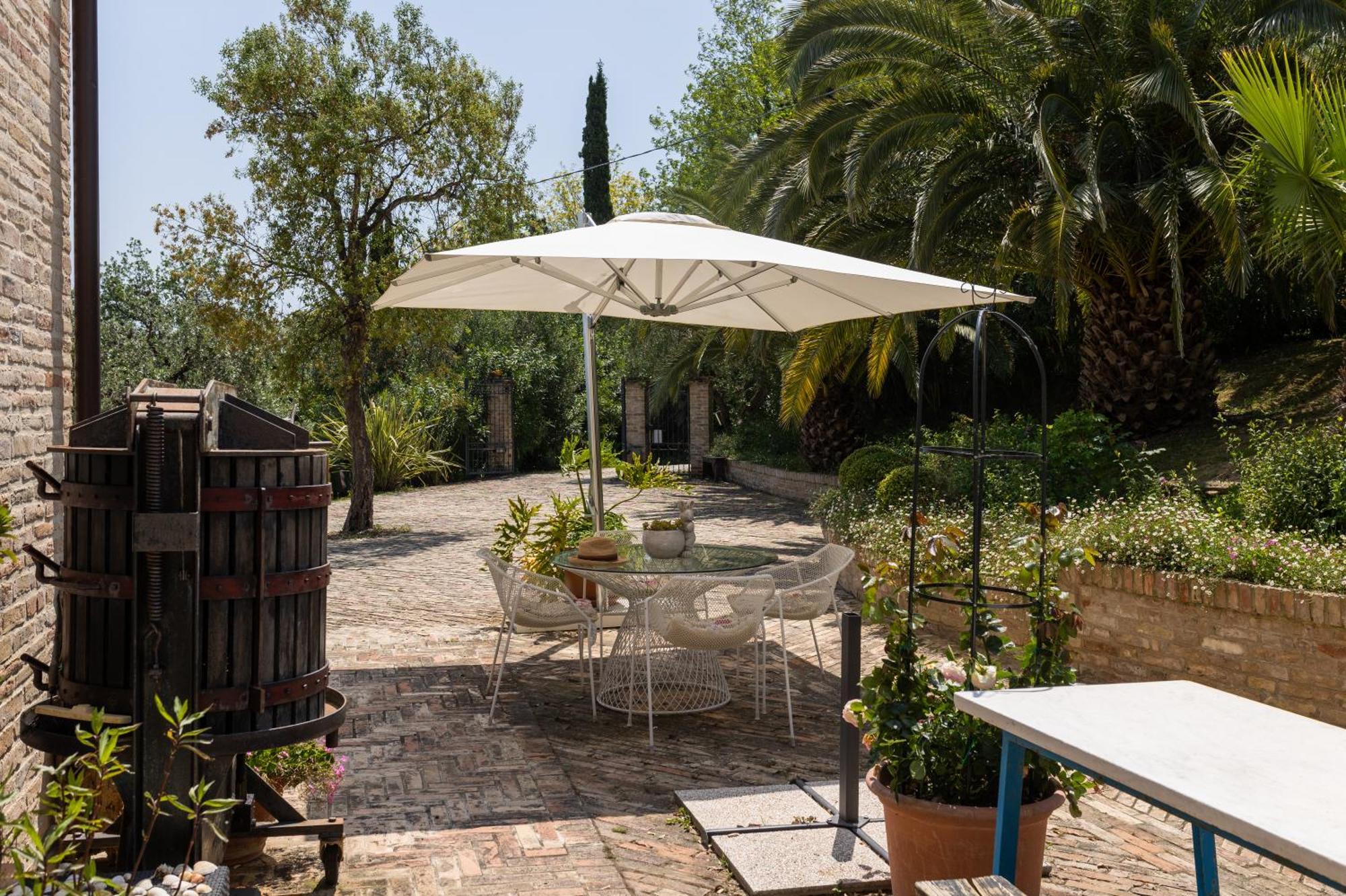 Cri Cri Di Charme Bed & Breakfast *